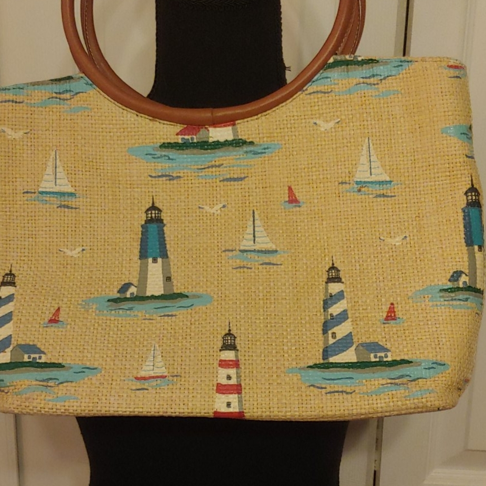 Purse... Ship ahoy